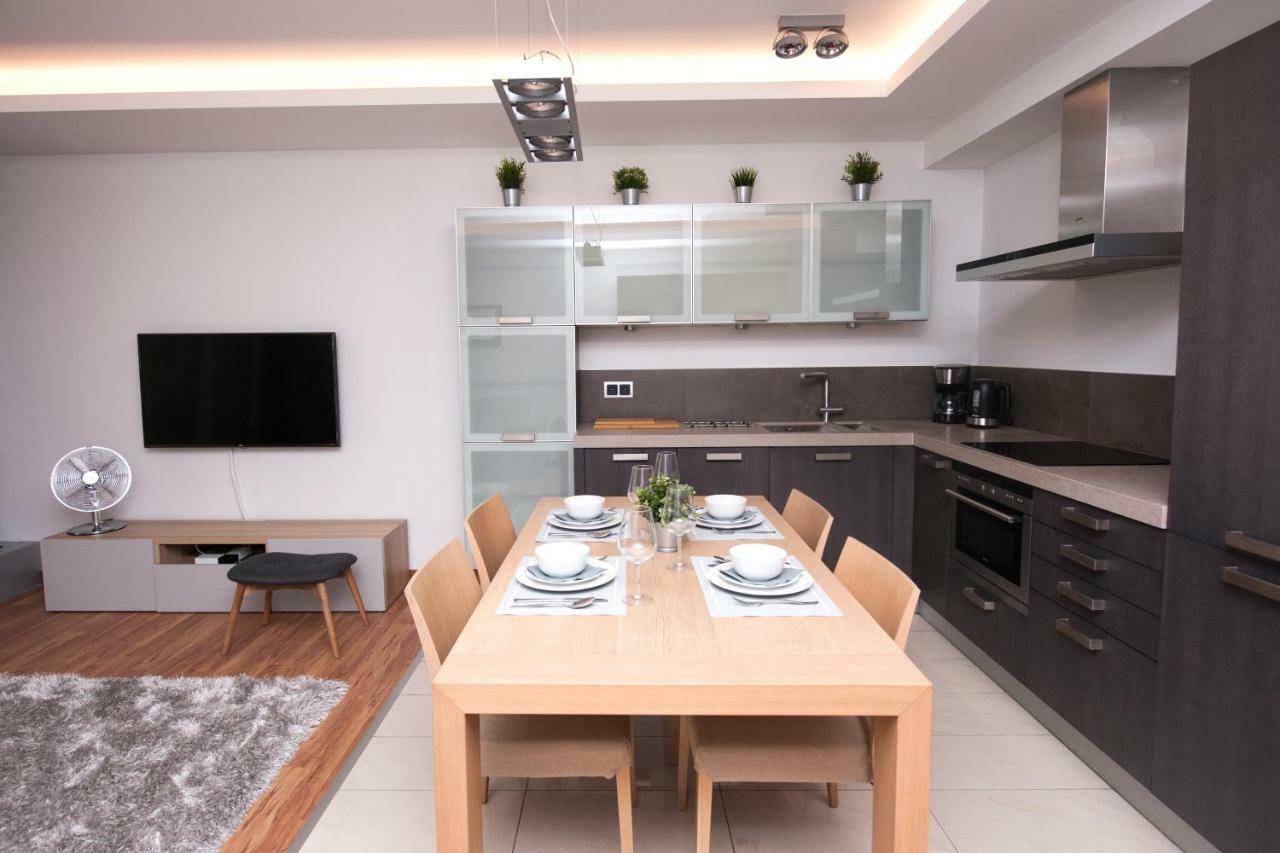 Apartament Zeta Lux 우스트론 외부 사진